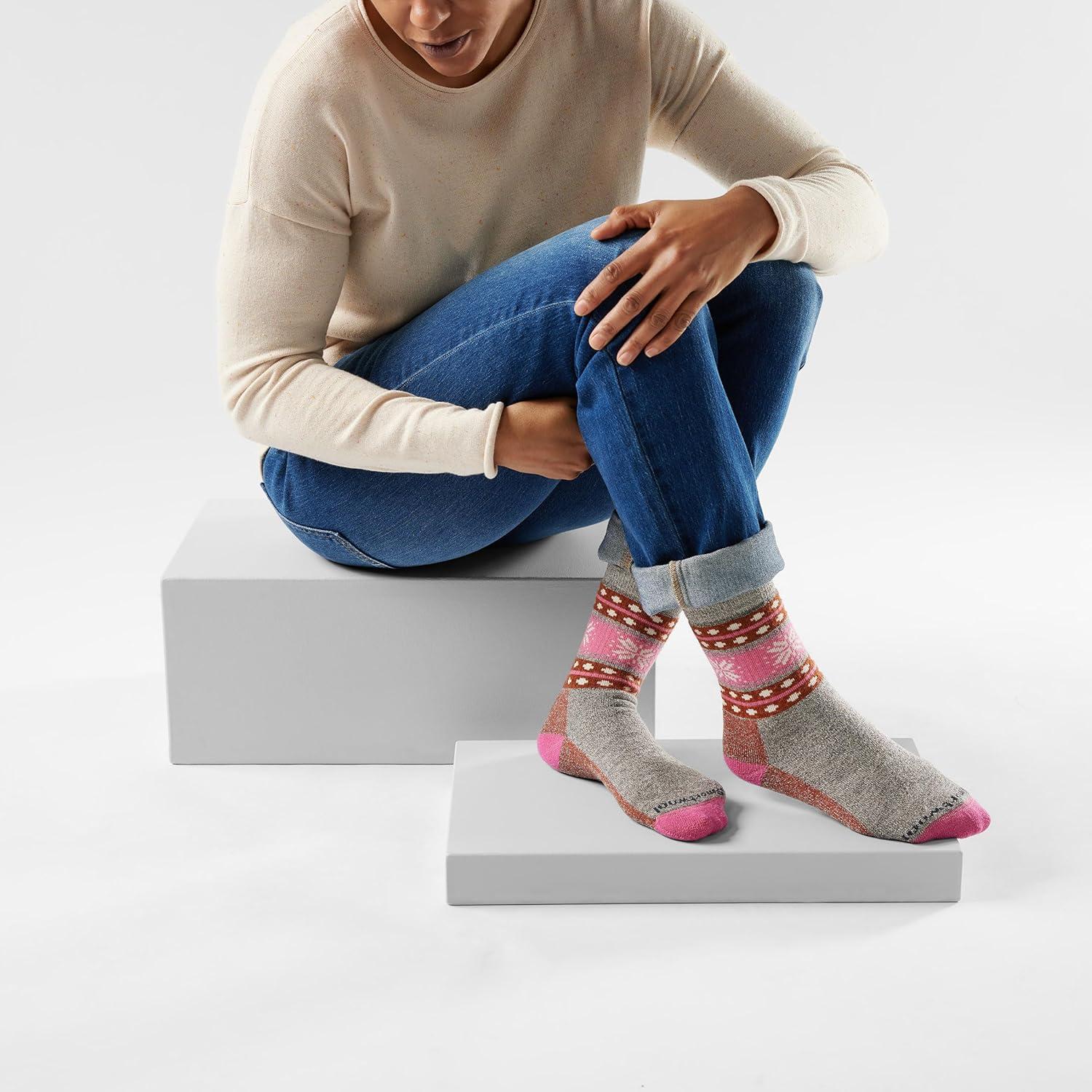 image:imageSmartwool Unisex Everyday Snowflake Dream Crew SocksTaupeNatural Marl