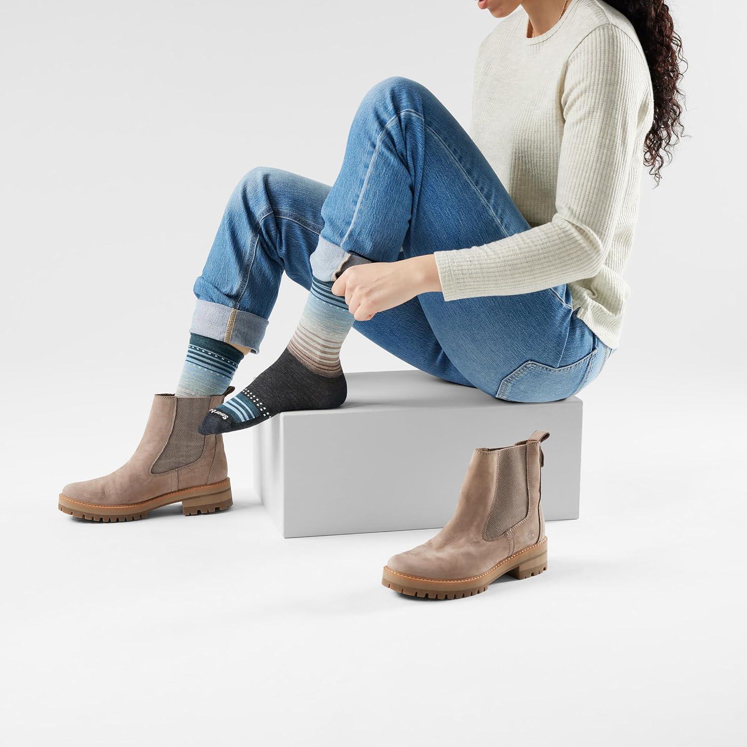 image:imageSmartwool Unisex Everyday Stitch Stripe Crew SocksCharcoalAsh