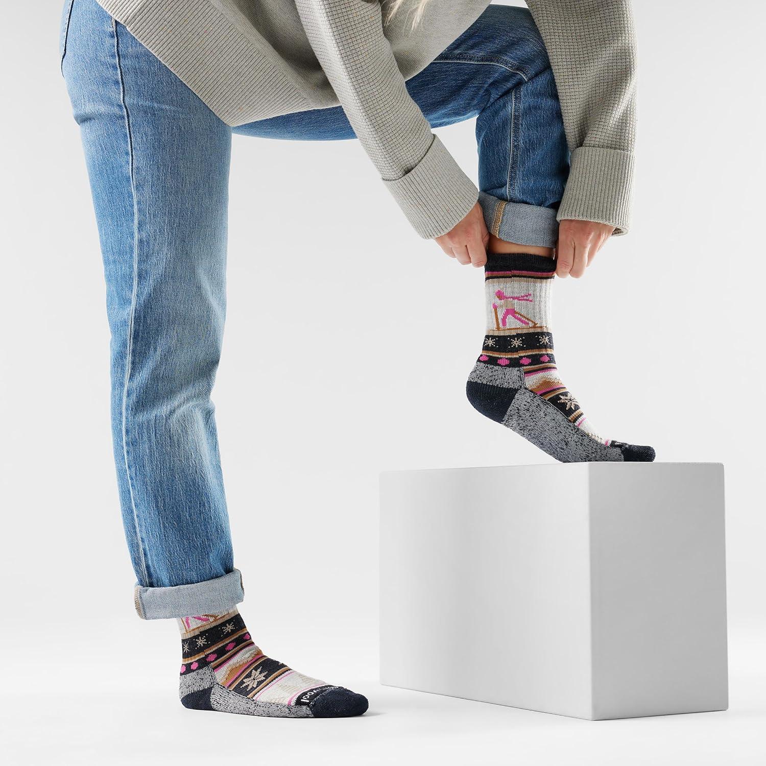 image:imageSmartwool Unisex Everyday Cozy Alpine Apres Crew SocksCharcoal