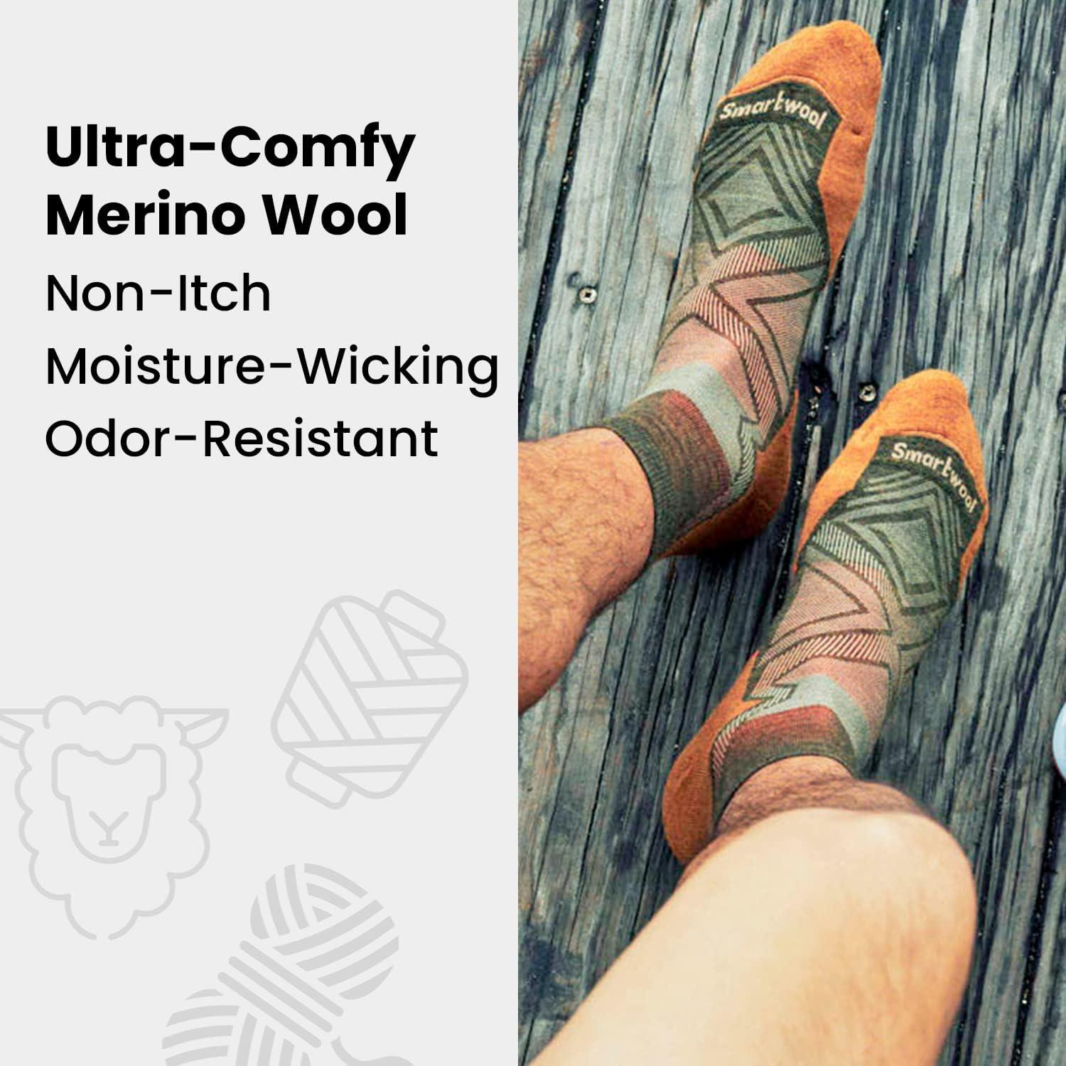 image:imageSmartwool Everyday Solid Rib Crew Socks For Men and WomenChestnut