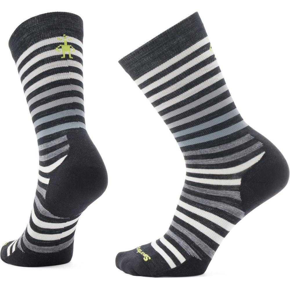 image:imageSmartwool Everyday Spruce Street Crew Socks For Men and WomenBlackwhite