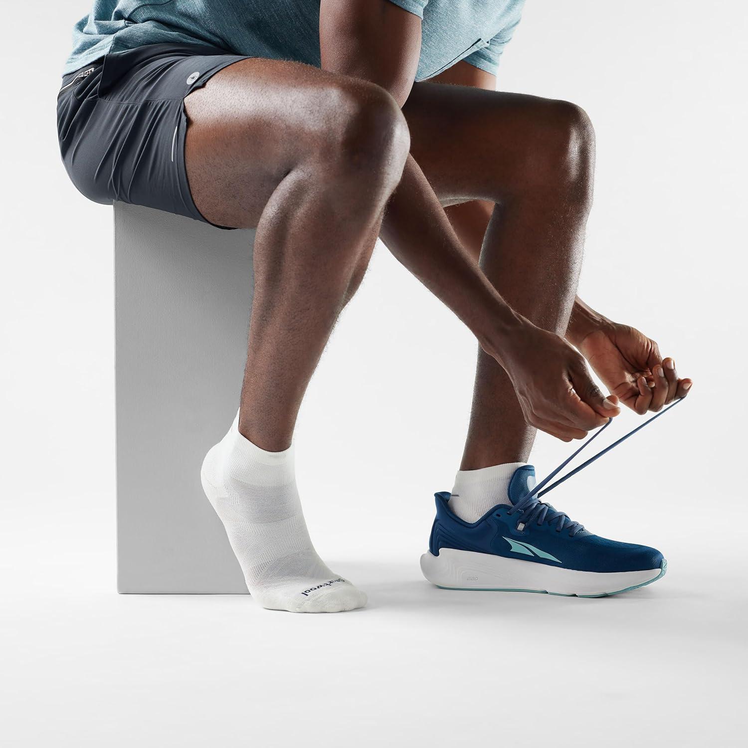 image:imageSmartwool Mens Run Targeted Cushion Ankle SocksWhitewhite